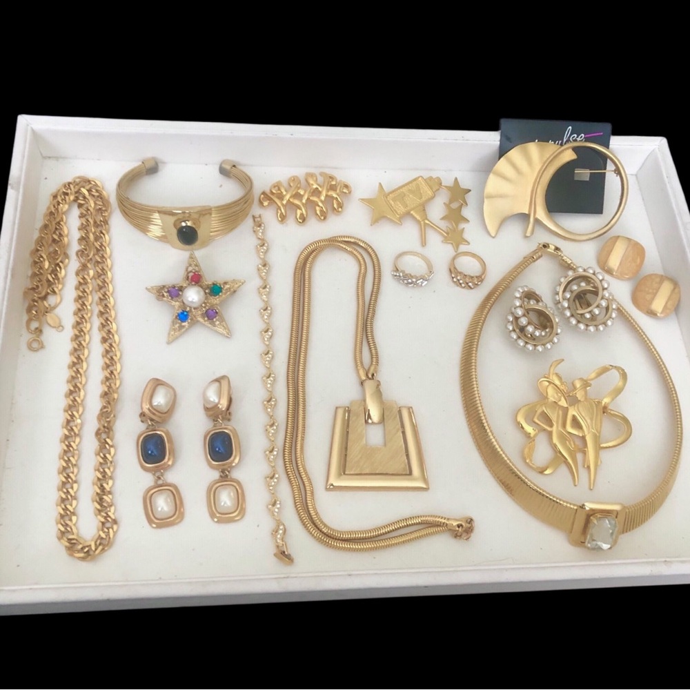 1980s Bling Jewelry Lot KJL Napier Monet ++